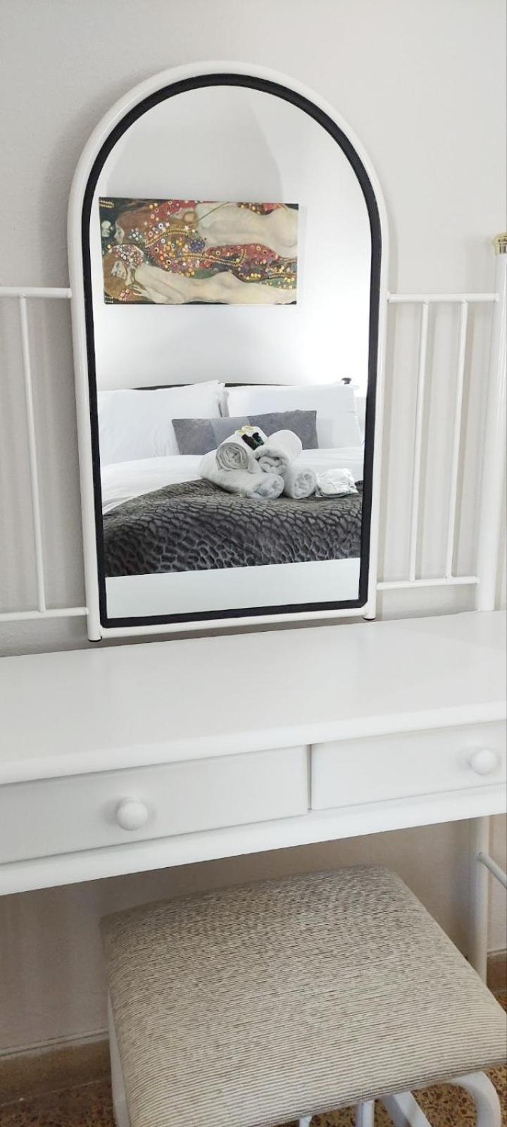 D&G City Centre Home Ираклио Екстериор снимка
